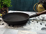 Сковорода чавунна Преміум класу, з дерев'яною ручкою, d=200мм, h=35мм, фото 2