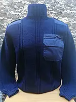 Светр синій з високим горлом вʼязаний