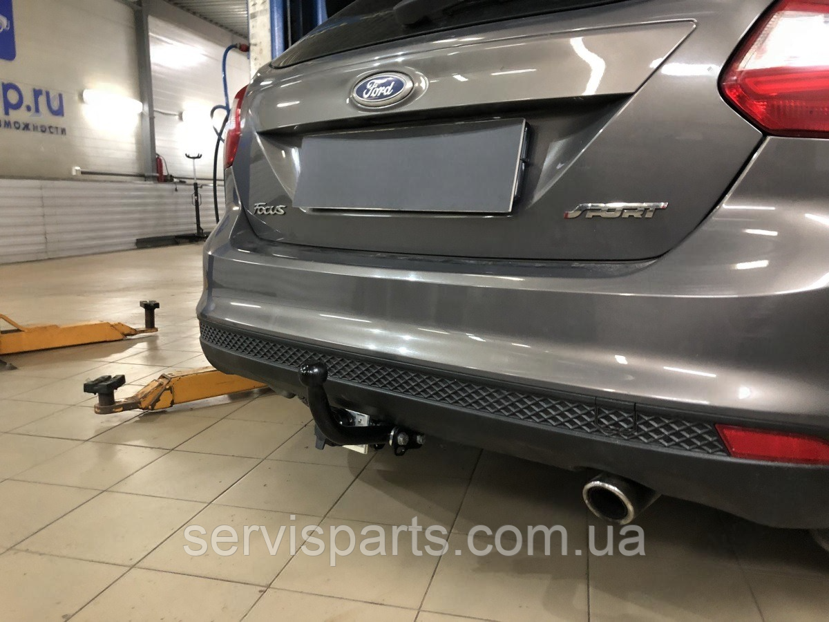 Фаркоп Ford Focus III хетчбек 2011-2018 (Форд Фокус 3) польський на болтах