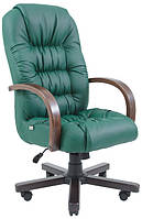 Кресло офисное Ричард Вуд подлокотники дерево Орех механизм Tilt кожзаменитель Флай-2215 (Richman ТМ)