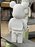Статуетка ведмідь Bearbrick White 1000% (70 cm) інтер'єрна фігурка ведмідь Беарбрик білий, фото 3