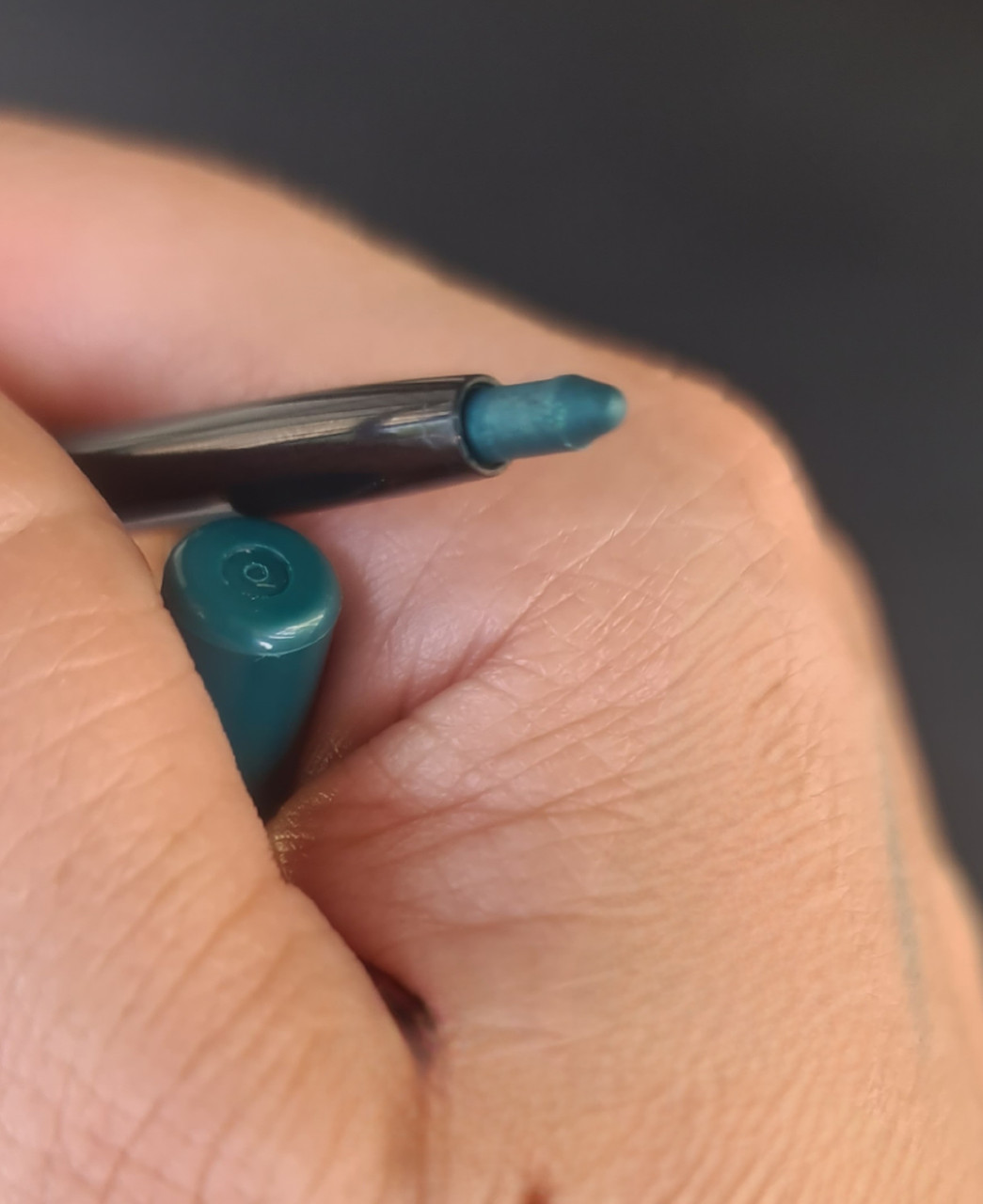 Олівець для очей Avon Glimmerstick 0.28 г Відтінки: Смарагдовий/Emerald 0,28 г