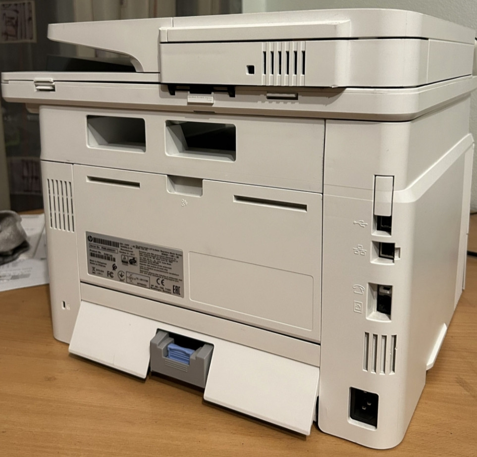 Принтер Лазерный БФП : HP 426dw. + Wi-Fi в Отличном состоянии.