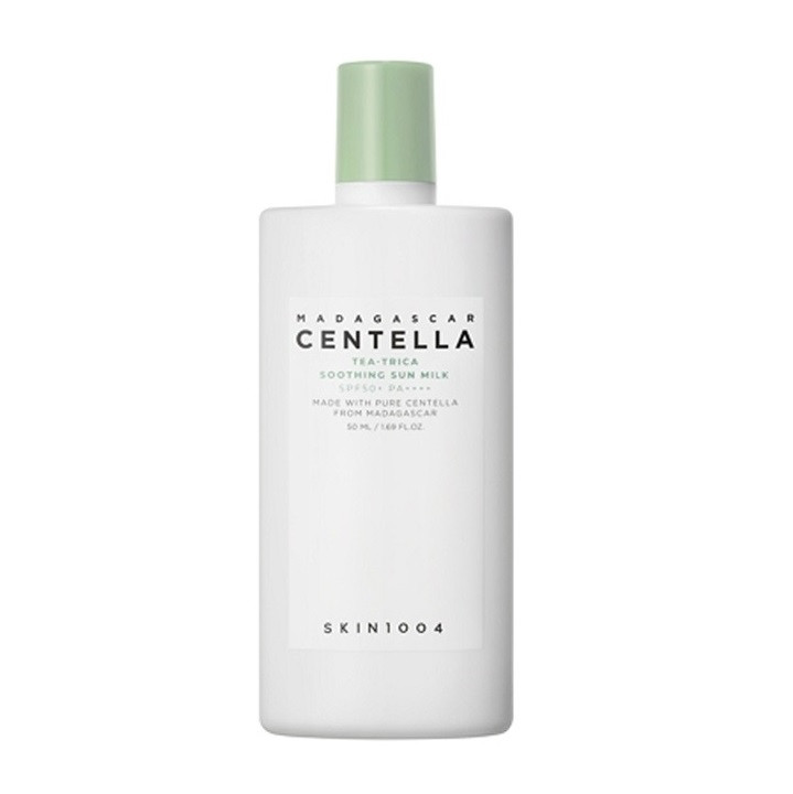 Солнцезащитное молочко для проблемной кожи Skin1004 Madagascar Centella Tea-Trica Soothing Sun Milk 50 мл