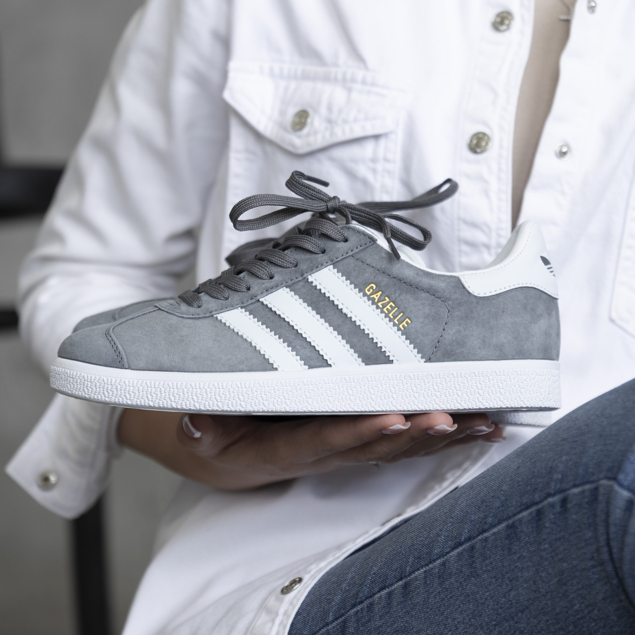 Adidas gazelle en gris sale