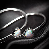 Срібні сережки любов серця з опалом