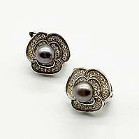 Срібні сережки з перлами