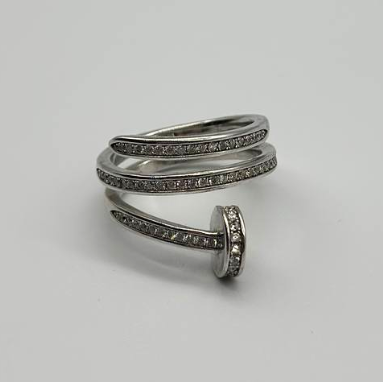 Срібна каблучка в стилі "Cartier" з фіанітами, Розмір 15,0, Вага: 5.2 г