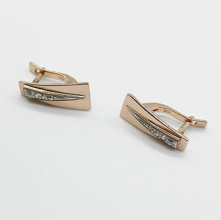 Срібні сережки з фіанітами