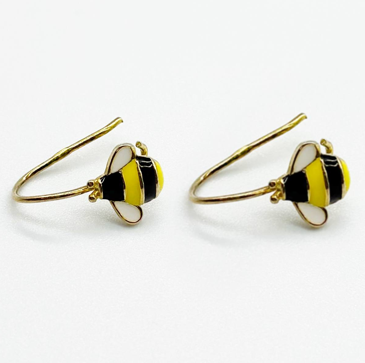 Срібні сережки зі вставкою емаль