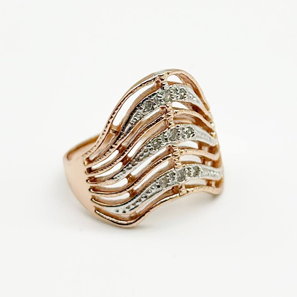 Срібна каблучка зі вставкою фіаніт, Розмір 17,5, Вага: 4.5 г