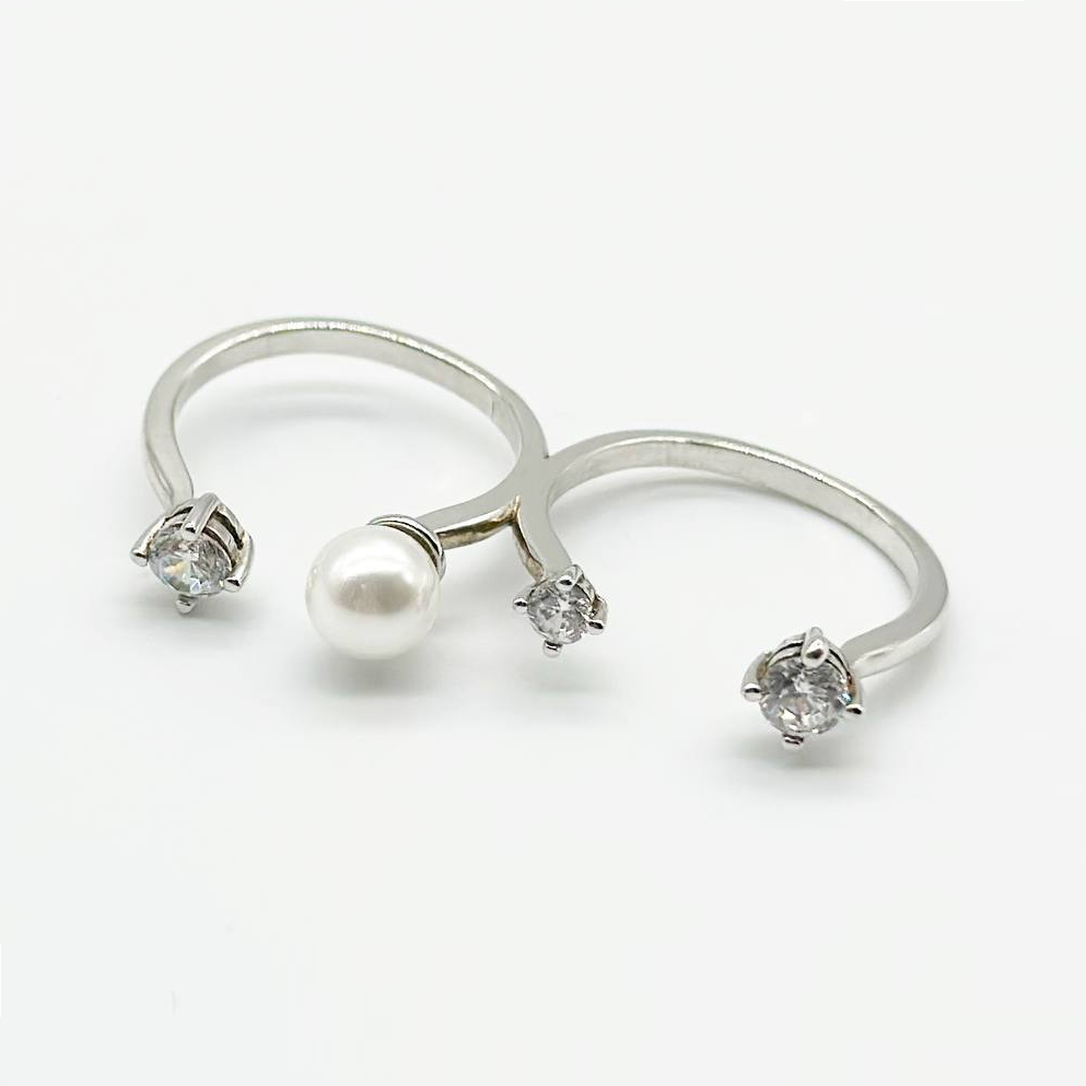 Срібна каблучка зі вставкою фіаніт/Sea Shell Pearl, Розмір 16,0, Вага: 3.3 г