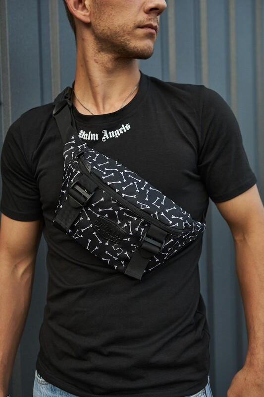 Сумка Fazan V2 Intruder чорного кольору з принтом "Кістки", фото 1