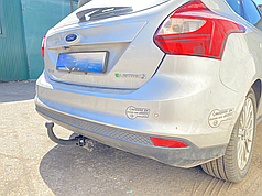 Фаркоп Ford Focus III Electric 2012-2018 (Форд Фокус 3) електрична версія