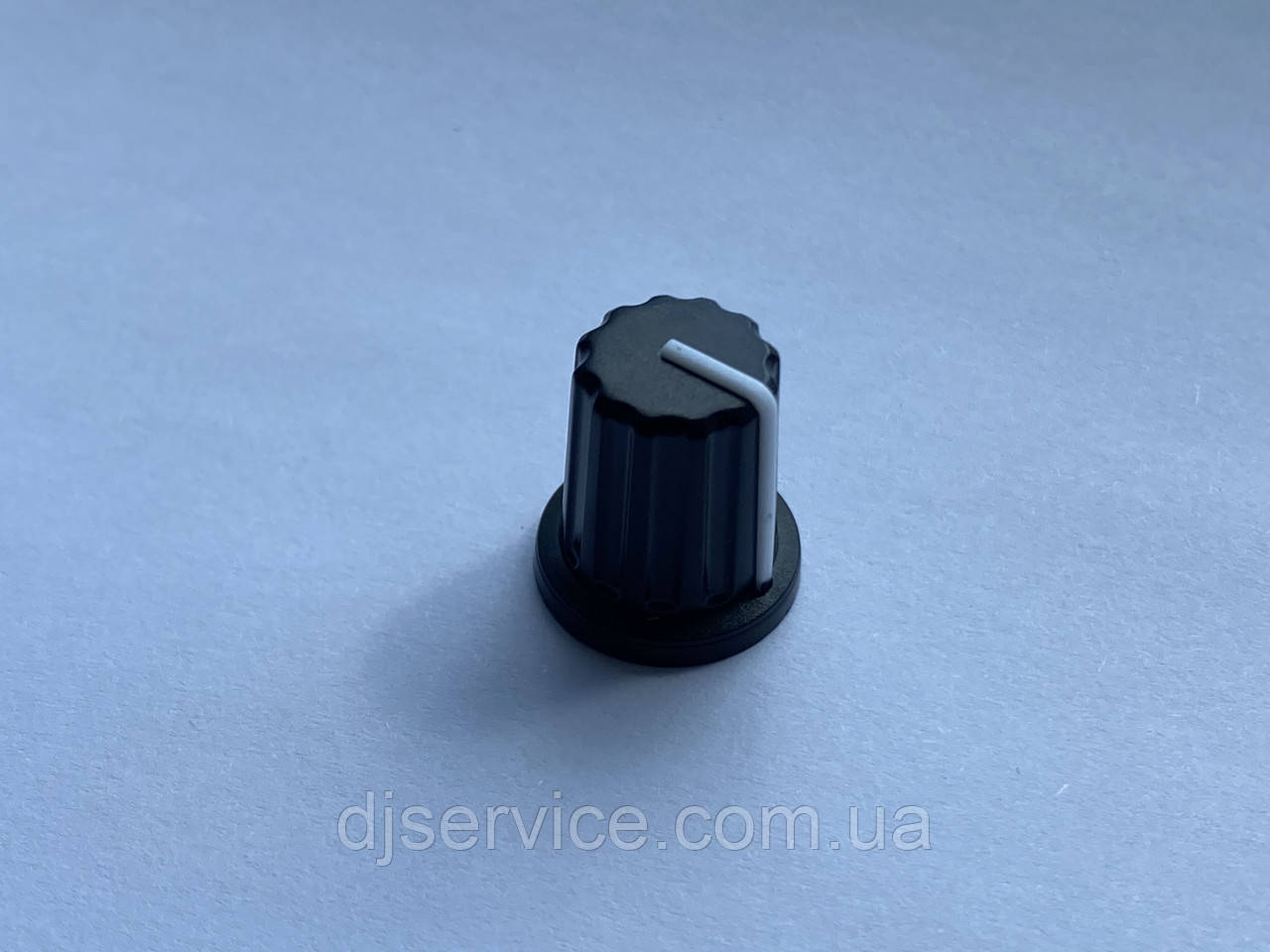 Ручка потенціометра 11.5x17.5x16mm (чорний пластик) для пультів