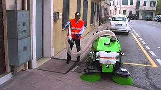 Комунальні машини Green Machines