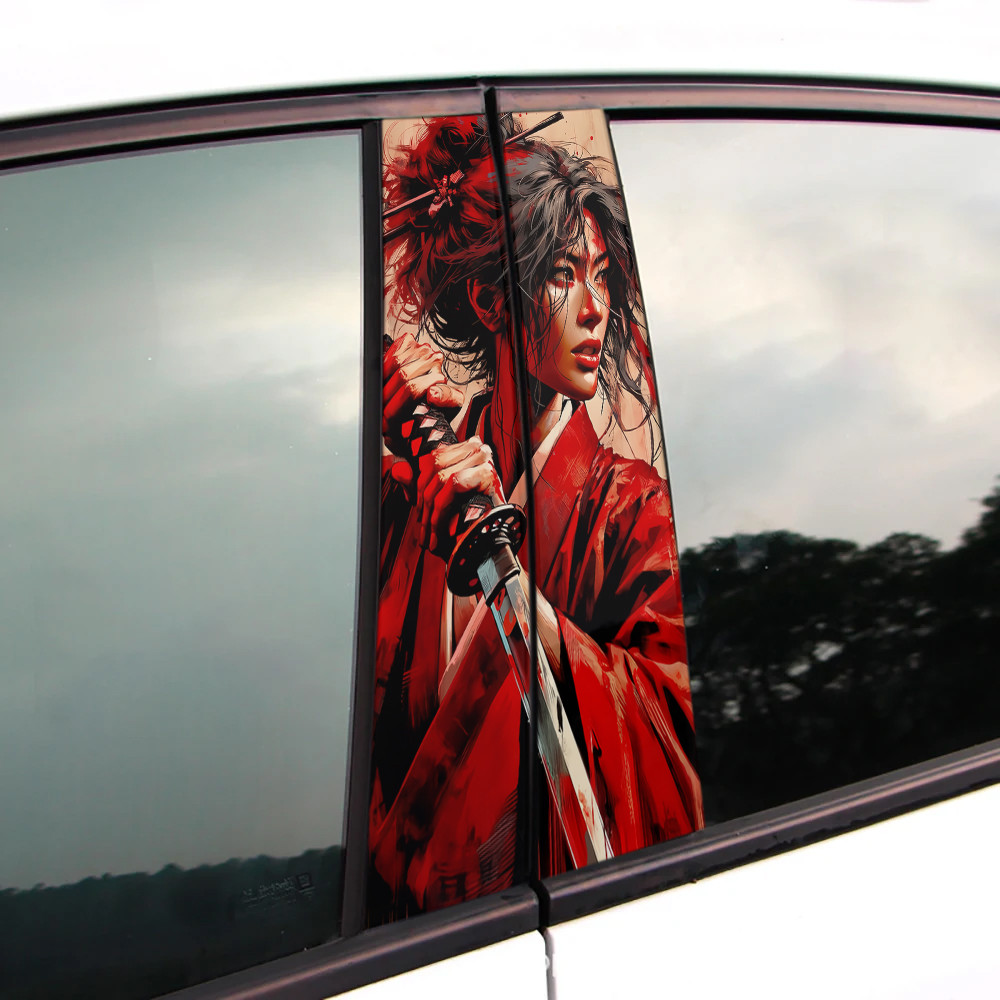 Вінілова наклейка на двері авто " Дівчина-воїн" 25*48см 2шт