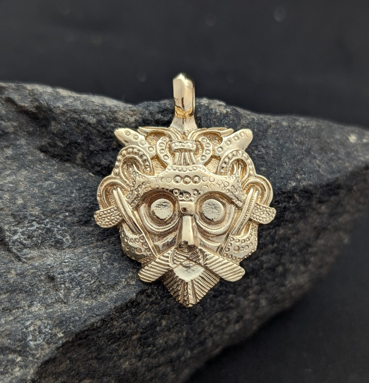 Один Маска Лік Одина з руною Альгіз, кулон, амулет