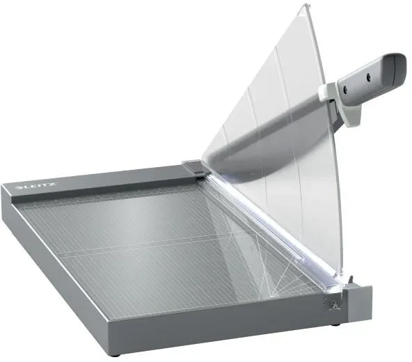 Різак для паперу Leitz Precision Office Pro A4+ do 25 kartek 90230000