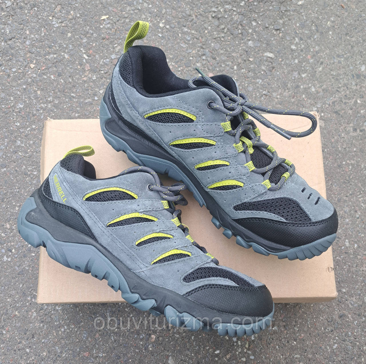 Кросівки фірмові для походів трекінгові Merrell 40 розмір