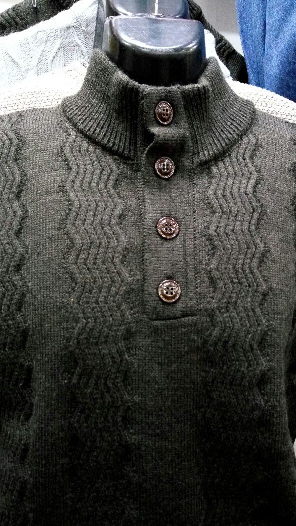 Теплий чоловічий светр воріт на гудзиках М - фото 3 - id-p437060939