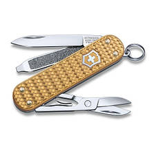Нож Victorinox Classic SD Precious Alox Brass Gold 0.6221.408G