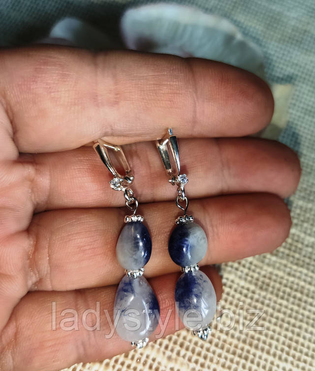 Яркие серьги с натуральным дюмортьеритом от студии LadyStyle.Biz купить украшения с солнечным камнем, серьги кольцо перстень петерсит купить