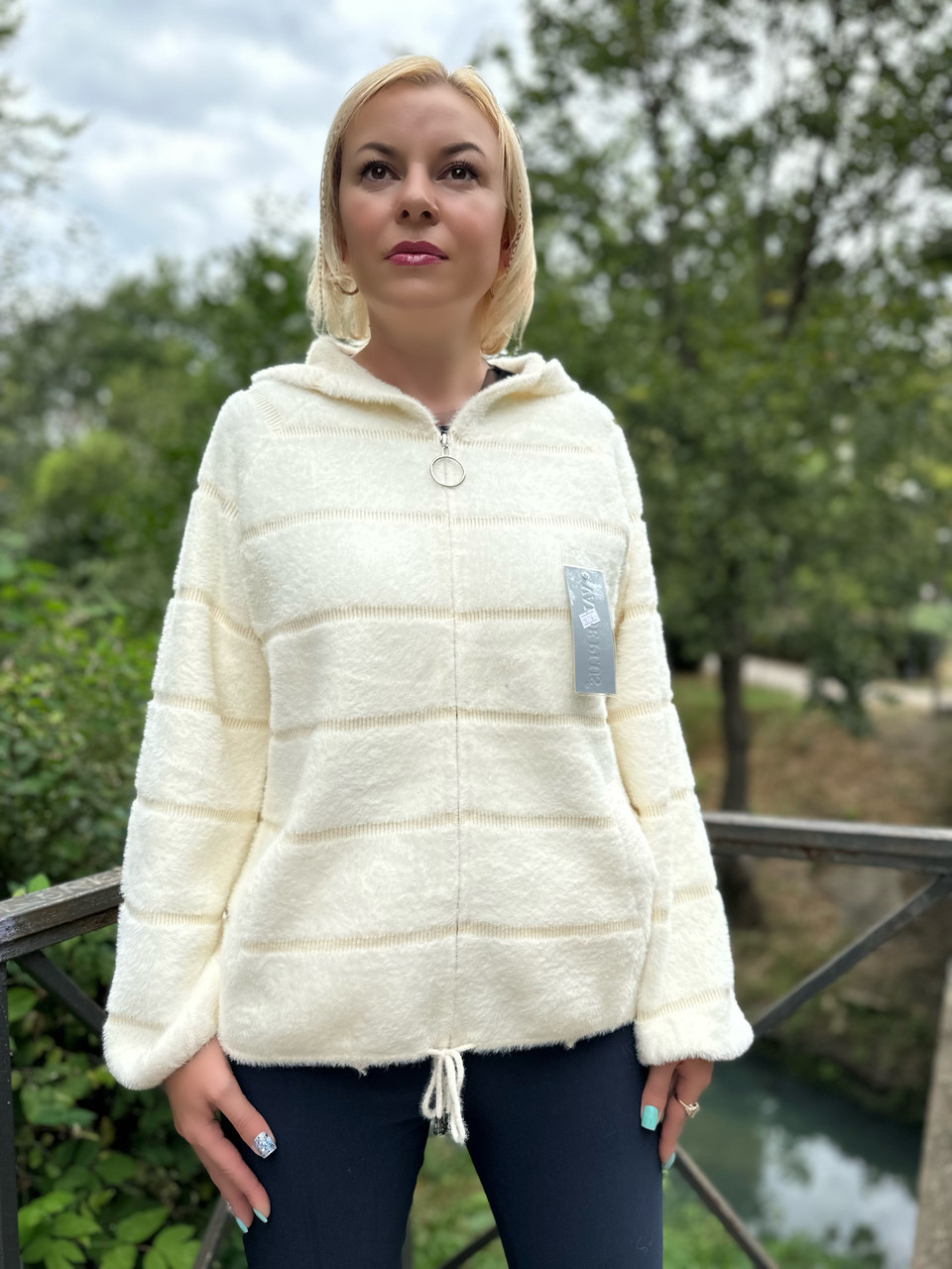 Курточка з вовни альпака з капюшоном білий, фото 1