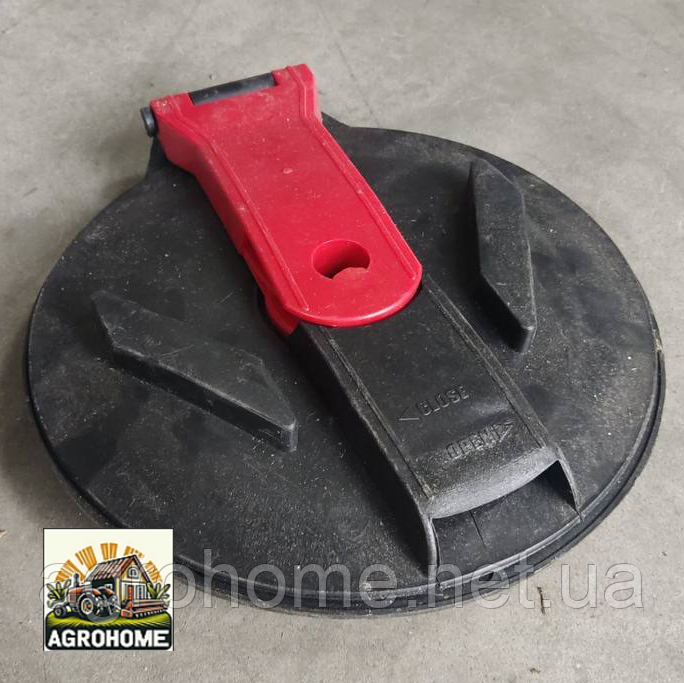 Кришка заливної горловини бочки обприскувача Marseplast (20 см) 200 літрів, фото 1