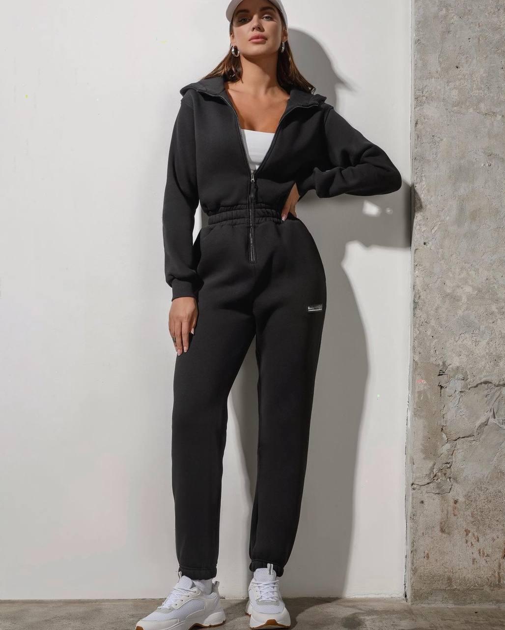 Однотонный женский зимний комбинезон на флисе с капюшоном (черный ...
