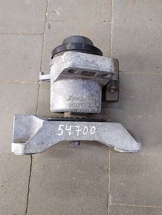 Подушка двигуна права для автомобіля Mazda CX-7 ER 2006 000054700