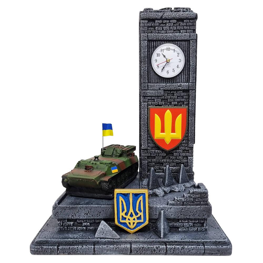 Годинник ЗРК 9К35 Стріла 10 №1 з місцем для шеврону