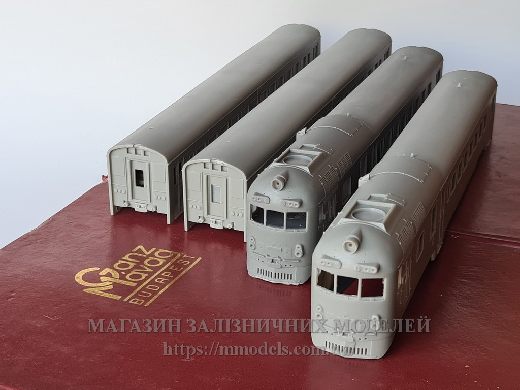 Збірна модель залізниці Дизель поїзд Д1 - 4х вагонний, масштабу 1:87, фото 1