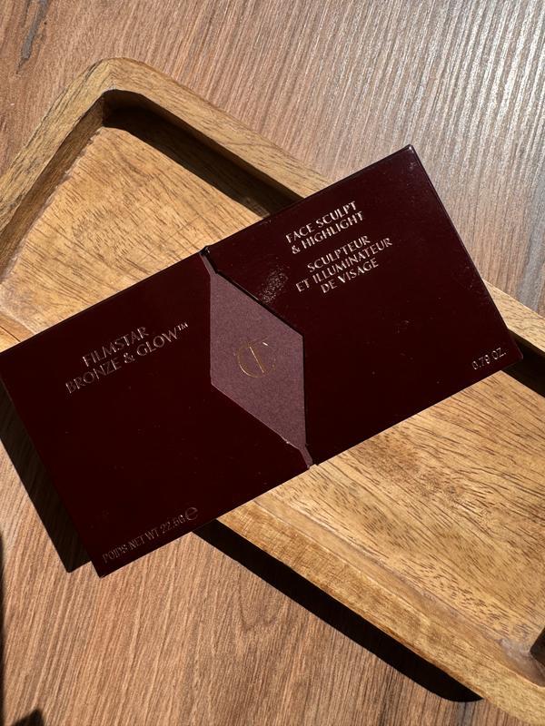 Палітра для контурування Charlotte Tilbury Filmstar Bronze & Glow - Light to Medium (22.5 g)