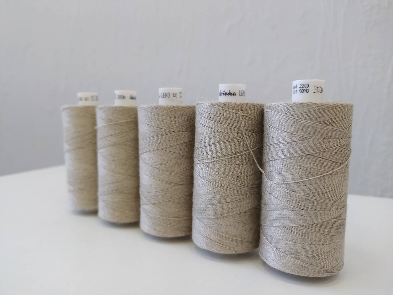 

Нитки 100% льон, Leno 40/500м (2200)