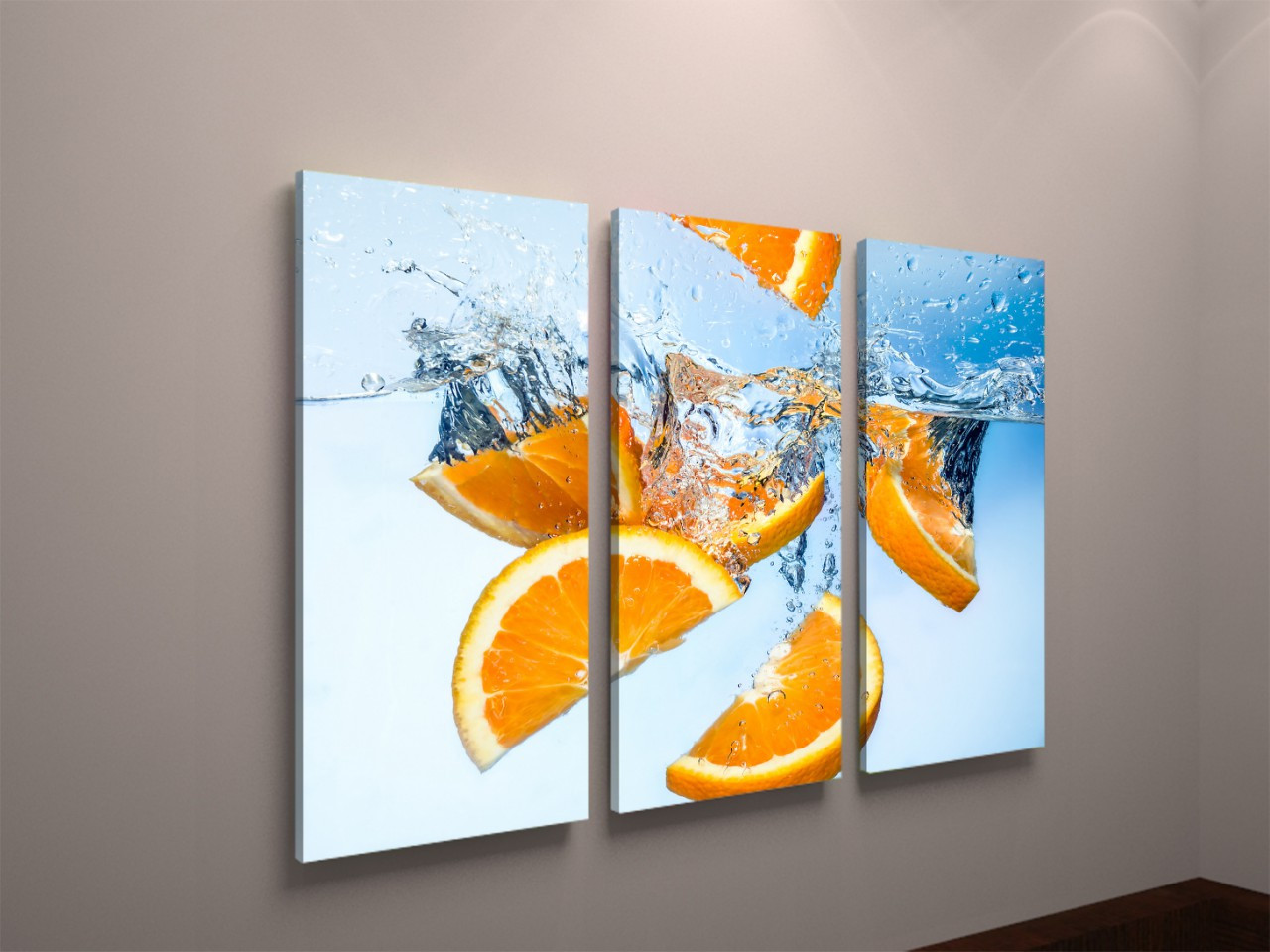 Картина модульна для кухні Апельсини у воді, Цитруси, Часточки апельсина 90х60см з 3-х частин