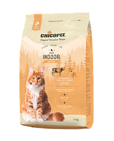 Повнораціонний сухий корм Chicopee CNL Cat Adult Indoor Beef  із яловичиною для дорослих котів старше 1 року, а також