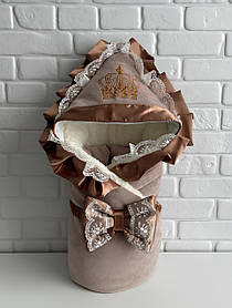 Зимовий конверт - ковдра з мереживом на виписку з пологового для новонародженого Чарівність розмір 85х85 см Lari Коричневий