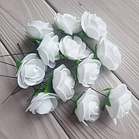 Троянди з латексу білі d 3.5 см набір 12 шт.