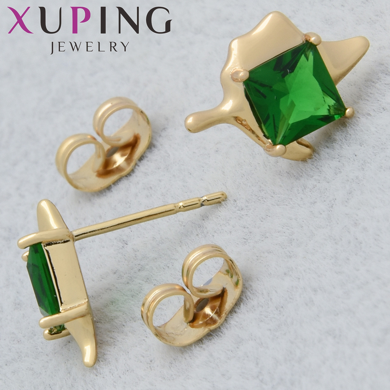 Серёжки Xuping Jewelry медицинское золото 18К гвоздики пуссеты с изумрудными камушками размер 15х10 мм