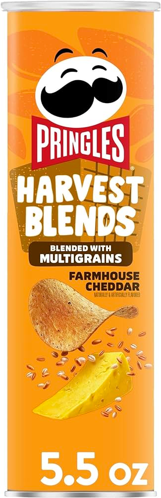 Зернові чіпси Pringles Harvest Blends Farmhouse Cheddar Potato Chips 158g (Примʼята упаковка)