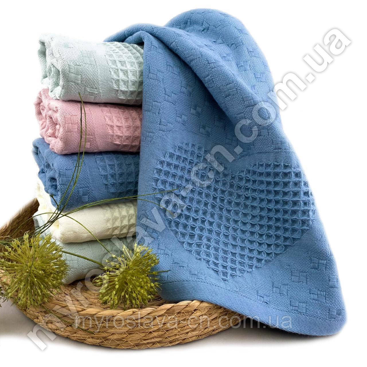 Рушник для обличчя вафельний з петлею сердце