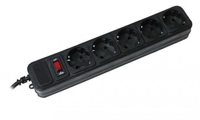 Мережевий фільтр Maxxter SPM5-G-10B 3 м 5 розеток Black
