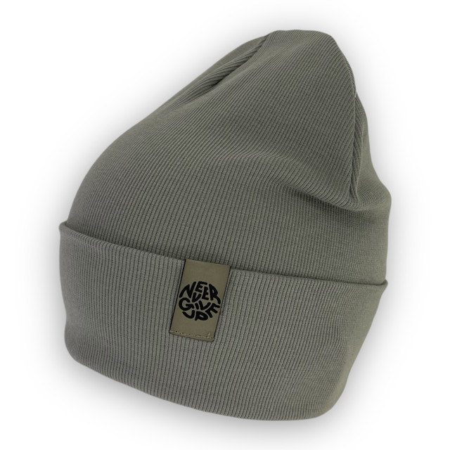 Одинарная трикотажная шапка с отворотом для мальчика