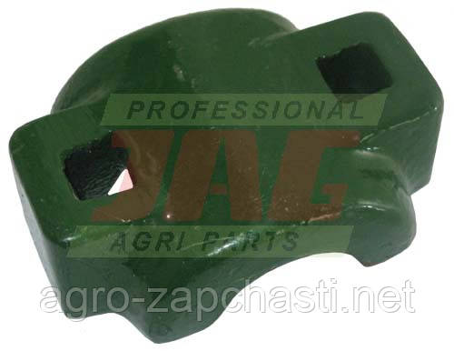 Корпус гумового відбійника соломотряса PK1931H  комбайна John Deere 48х72х25мм