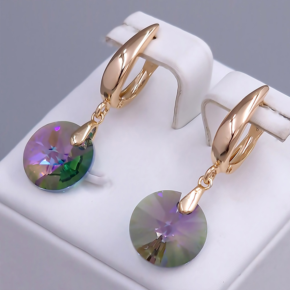 Сережки XР. Позолота 18К. Камені: Swarovski хамелеон. Довжина: 36 мм. Ширина: 12 мм