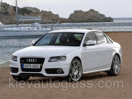 Лобове скло на Audi A4 2008-15 г., фото 1