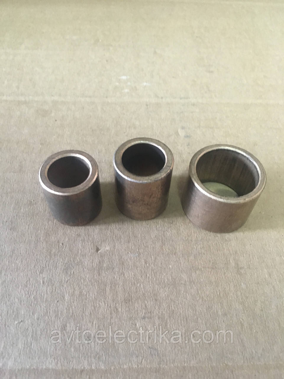 Втулка стартера МАЗ КРАЗ УРАЛ ЯМЗ СТ25 (3 шт.) СТ25-3708004-03, фото 1