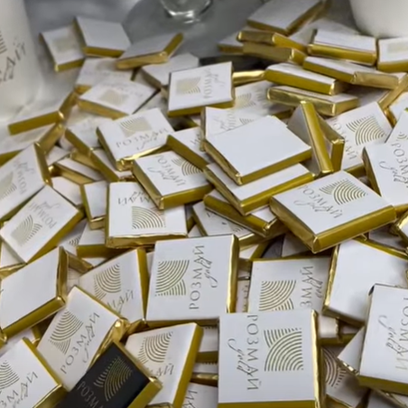 Робимо дизайн етикетки в подарунок Безкоштовна розробка логотипу етикетки на шоколадки, фото 1