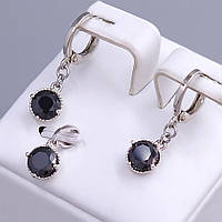 Набір ХР. Кулон та сережки. Родій. Камені: чорний циркон. Довжина сережки: 23 мм. Довжина кулона: 14 мм.